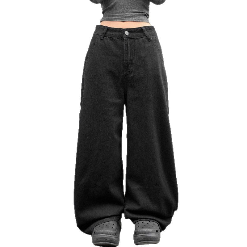 Rose Embroidered Loose Jeans