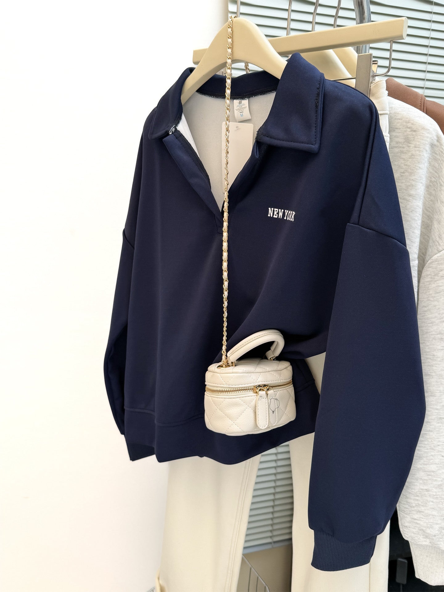 Casual Long Sleeve Polo Neck Sweatshirt for Women Loose FitV-Neck Top  Wear