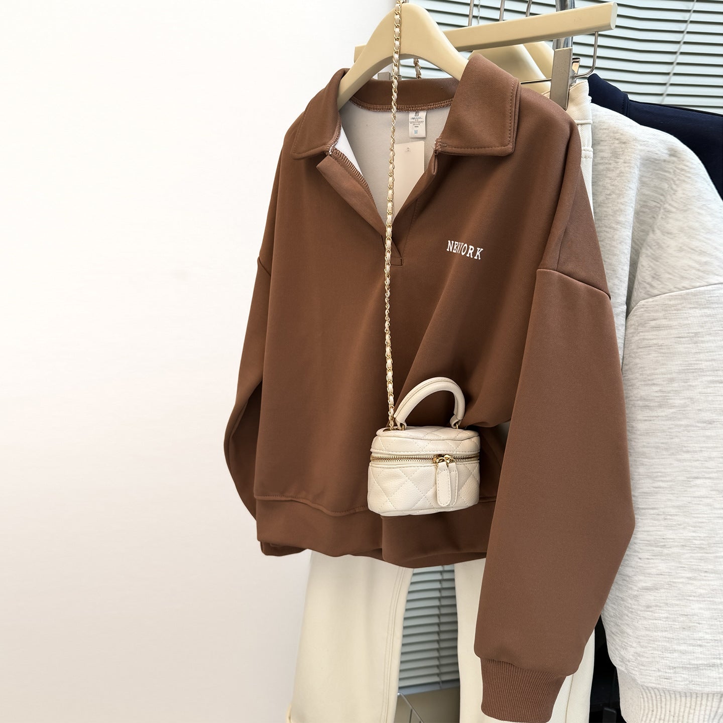 Casual Long Sleeve Polo Neck Sweatshirt for Women Loose FitV-Neck Top  Wear